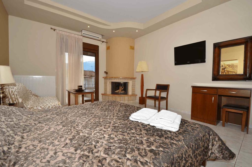 Hotel Philippion Káto Loutrákion Kültér fotó