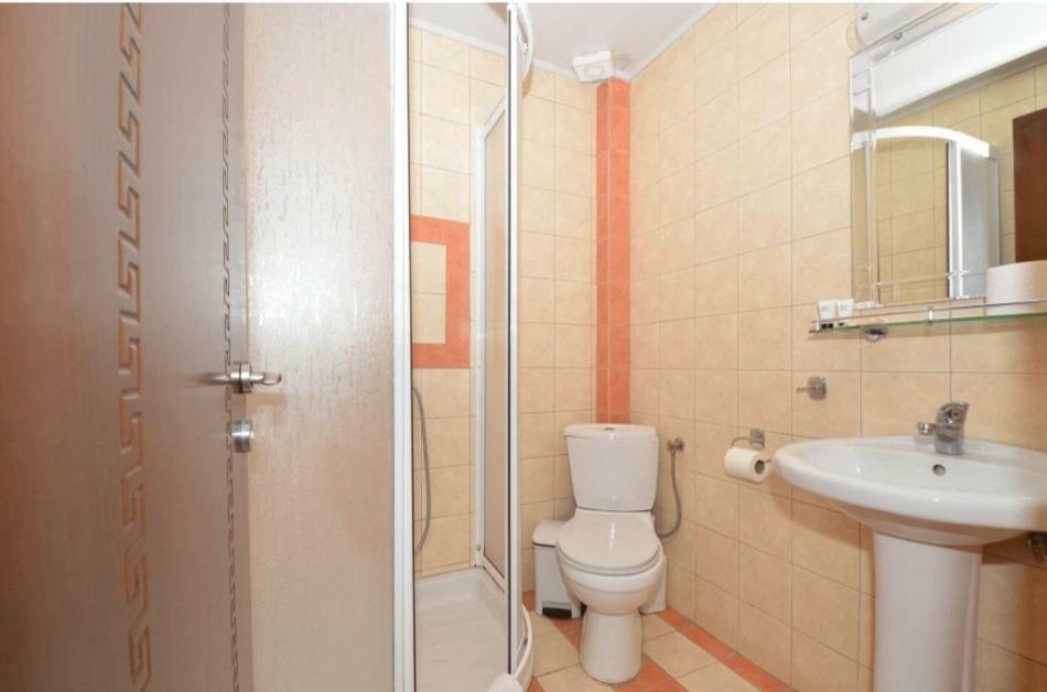Hotel Philippion Káto Loutrákion Kültér fotó